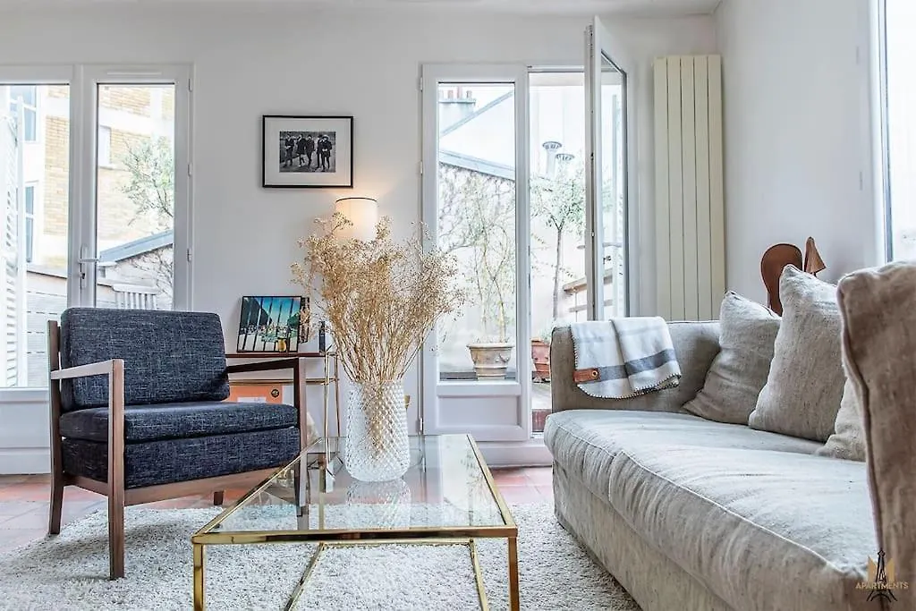 Montmartre, Patio! Sacre-Coeur! Stylish Duplex! Apartment Paris 0*,  France